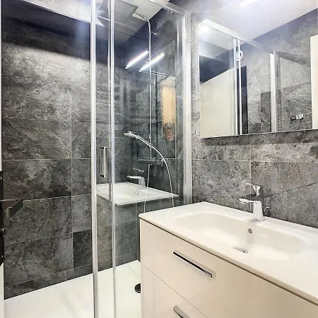 Апартаменты Chaviere 716 By Interhome